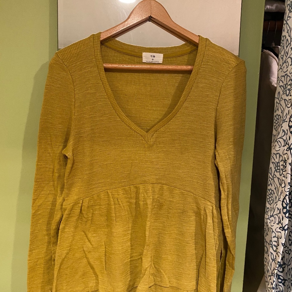 T. La Ribbed Top